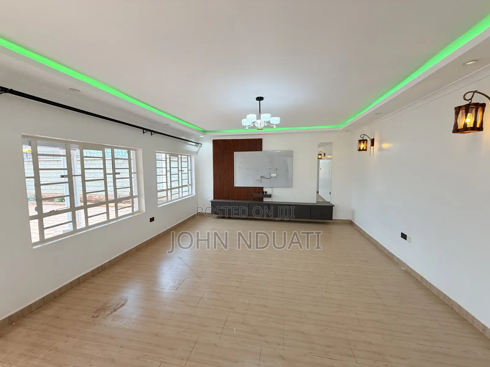 4bdrm Bungalow in Kenyatta Road for rent