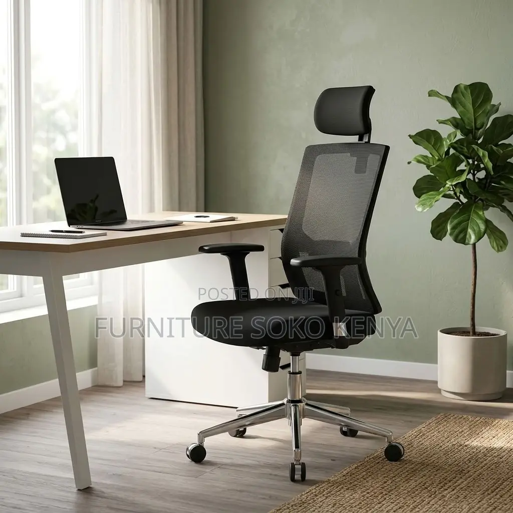 Office Chair : High-Back Ergonomic / Orthopedic Office Chair
