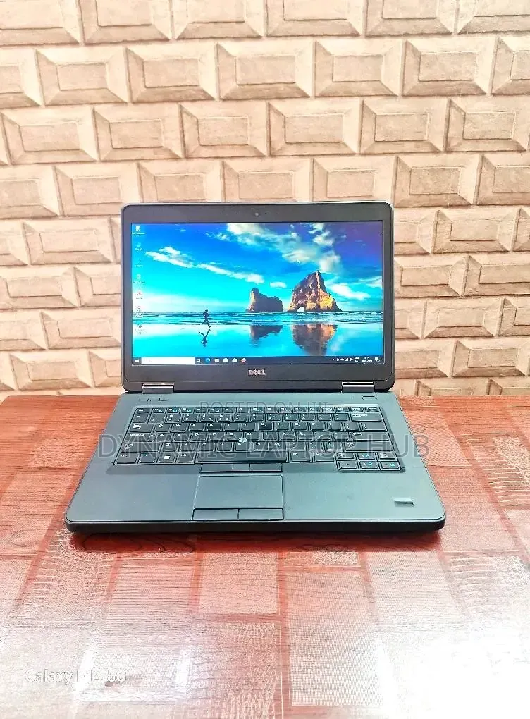 Laptop Dell Latitude 5440 8GB Intel Core i5 SSD 256GB