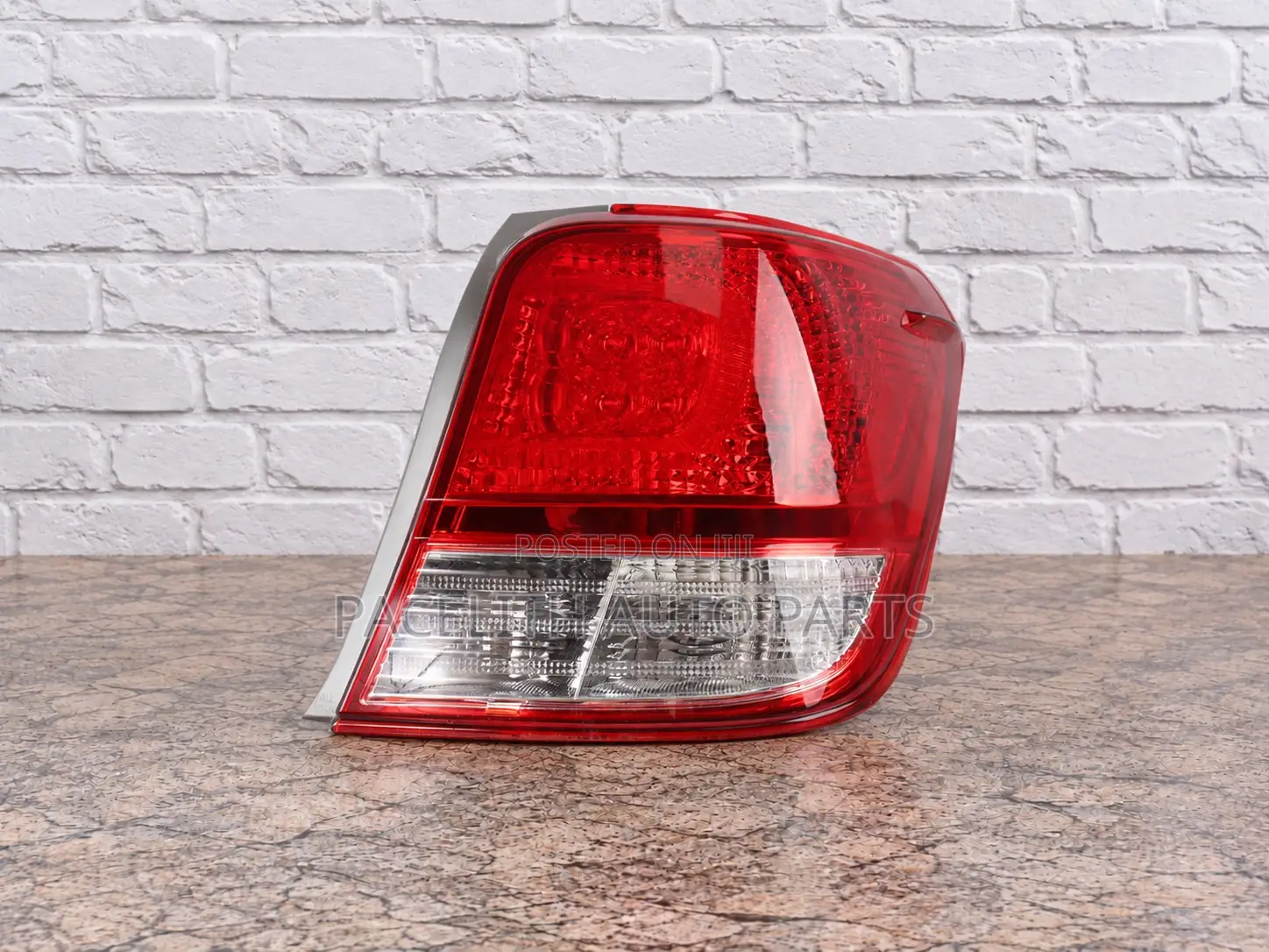 Tail Lamp / Light Toyota Axio 2012 - 2014