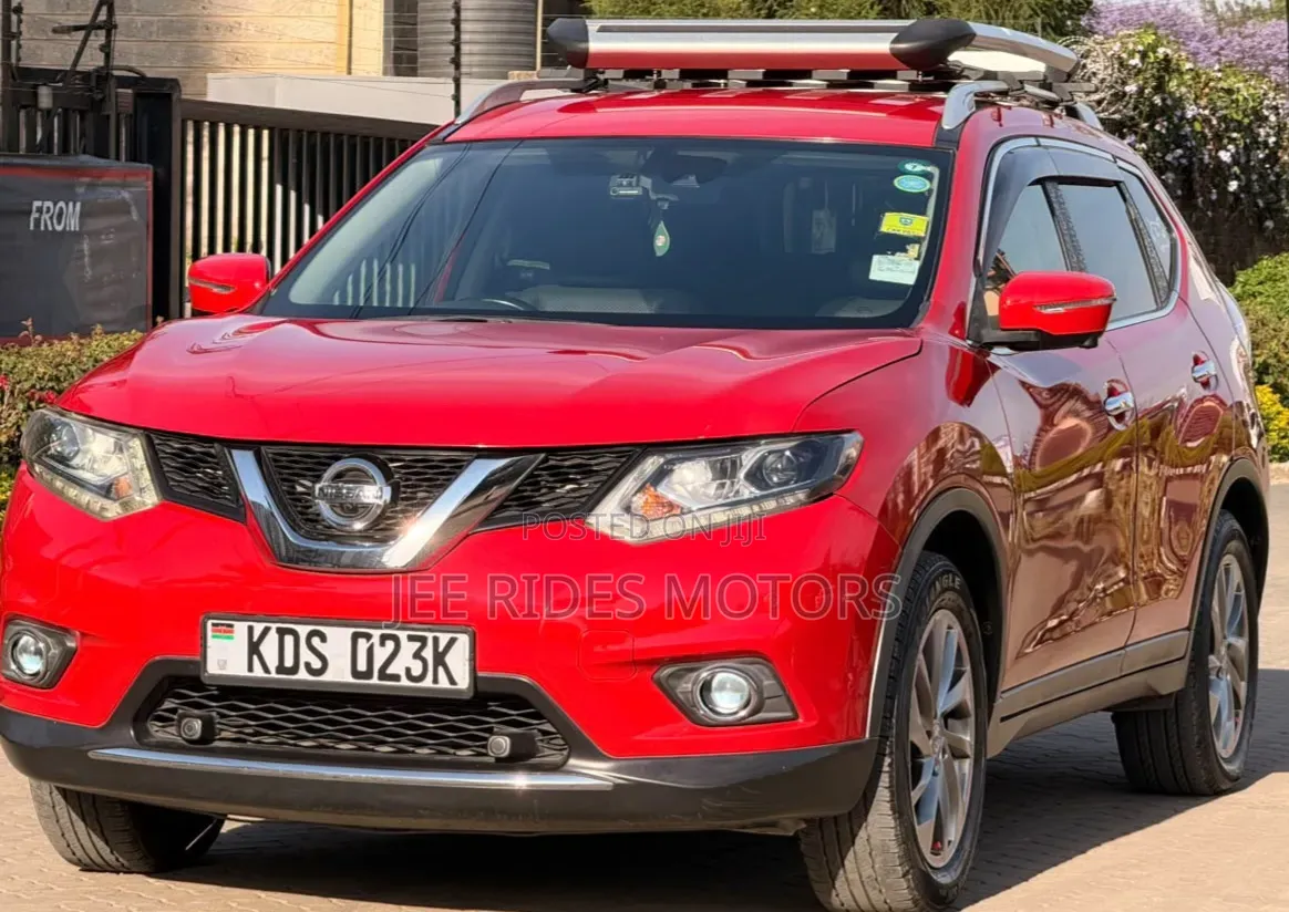Nissan X-Trail 2017 Red