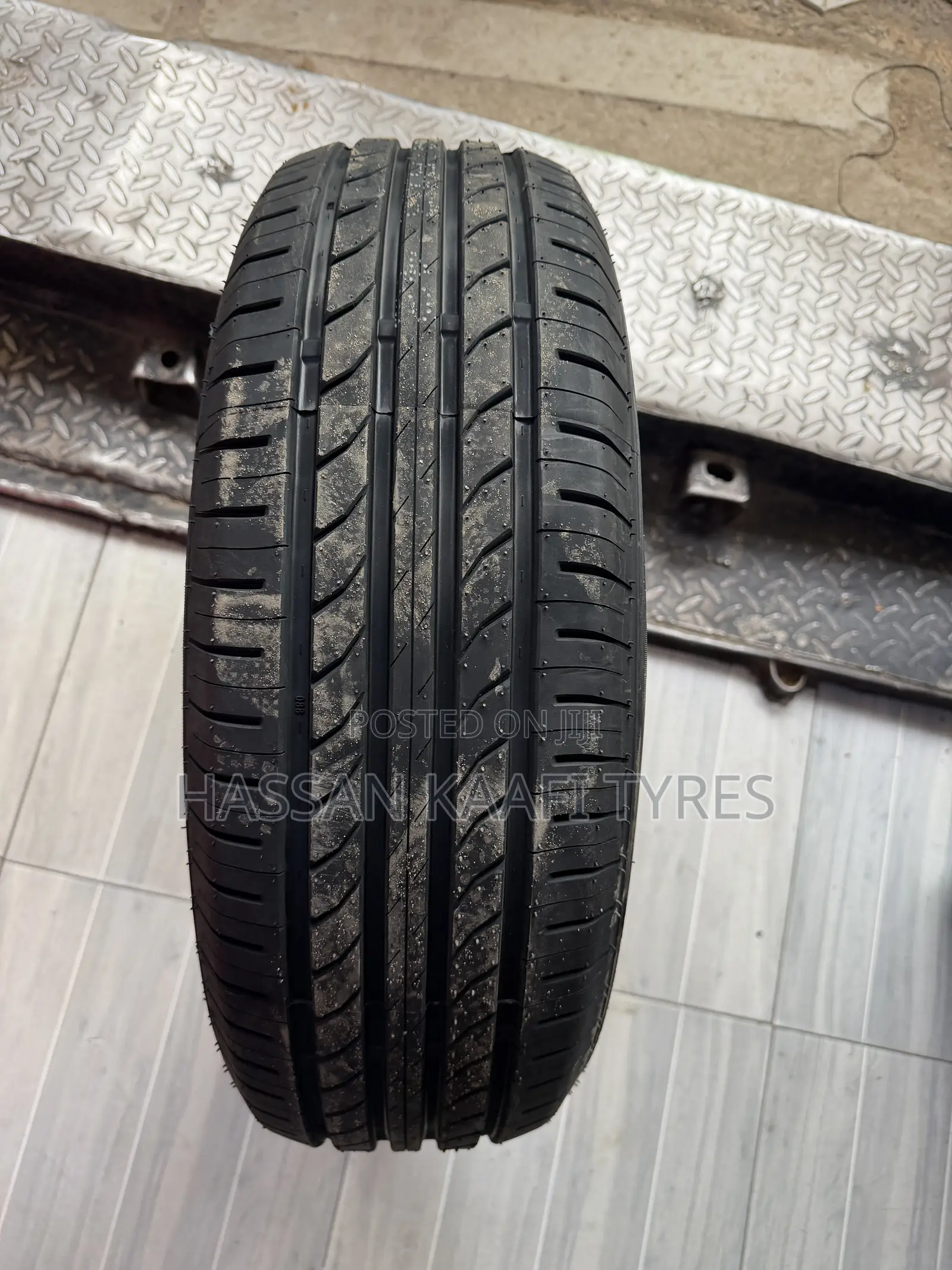 205/60r16 Bison Tyre