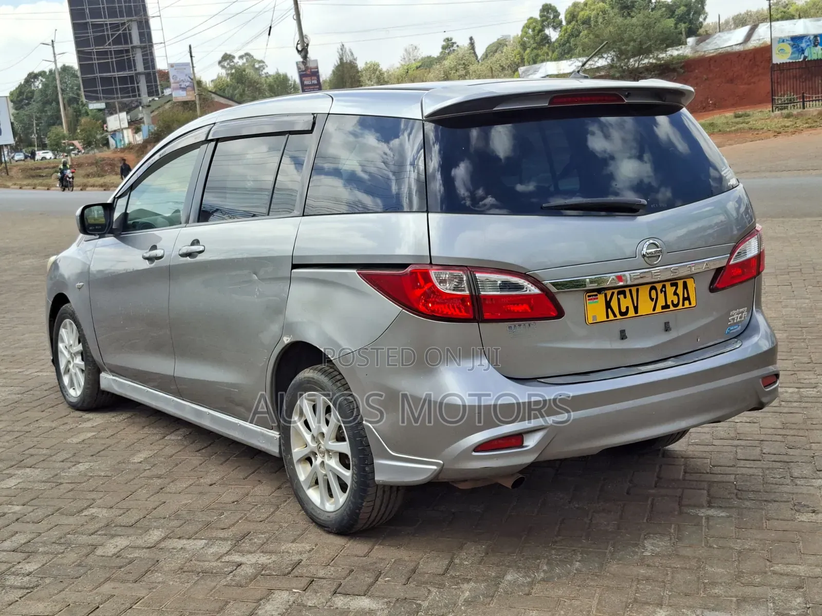 Nissan Lafesta 2012 Silver