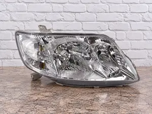 Casp Head Lamp / Light Toyota Corolla Nze Fielder 2005 - 2007