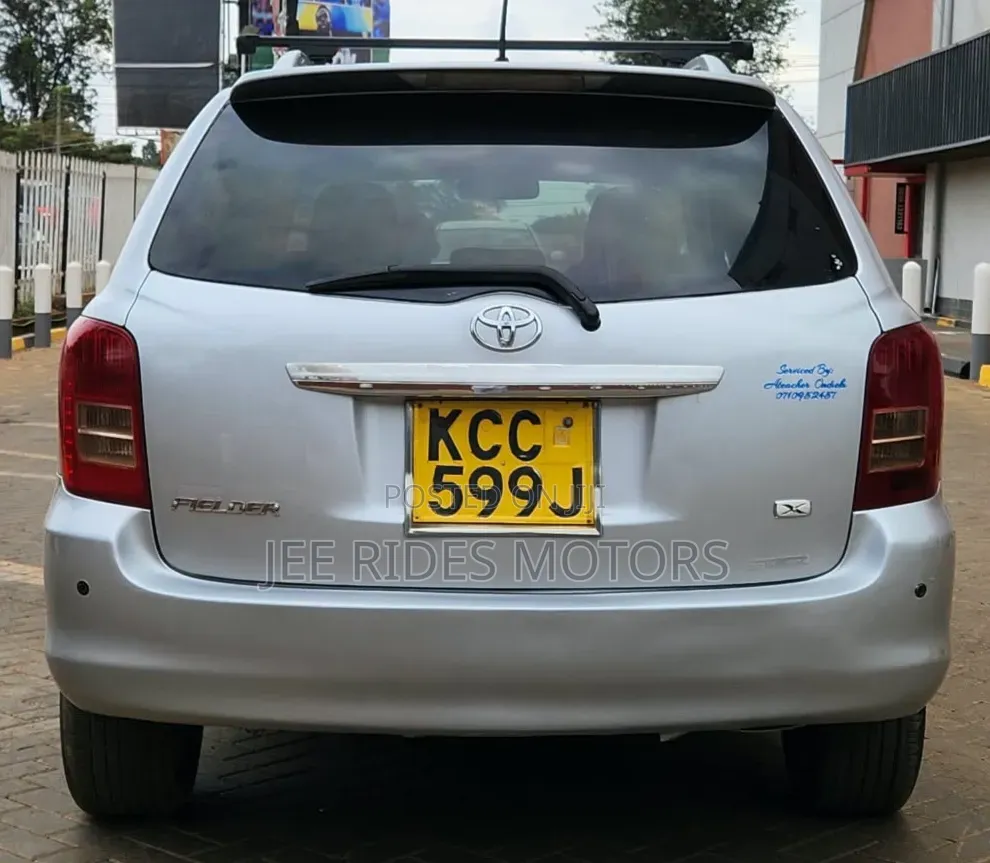 Toyota Corolla Fielder 2008 Silver