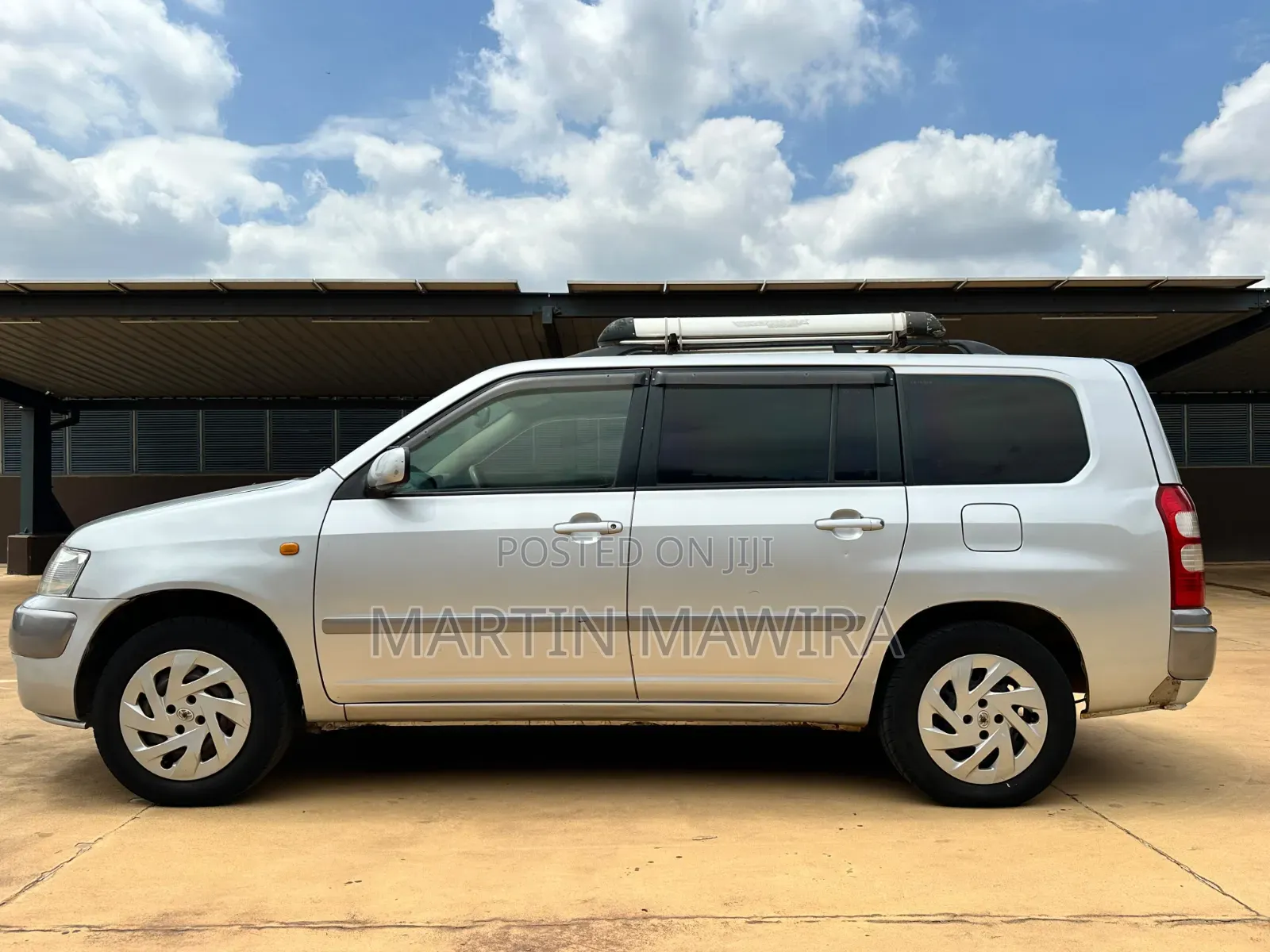 Toyota Succeed 2011 Silver
