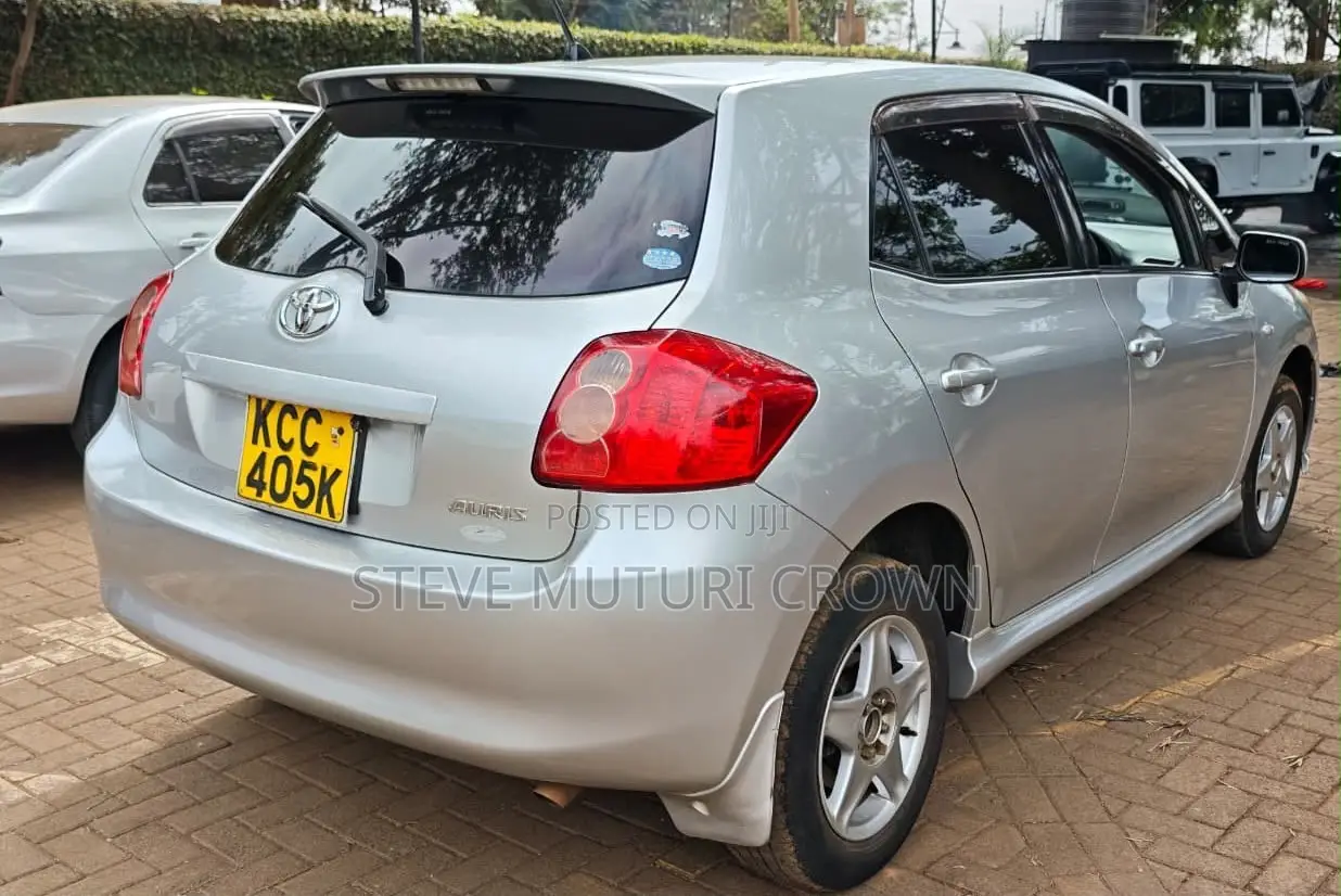 Toyota Auris 2008 Silver