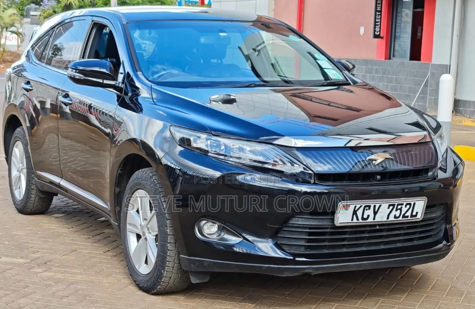 Toyota Harrier 2.0 2014 Black
