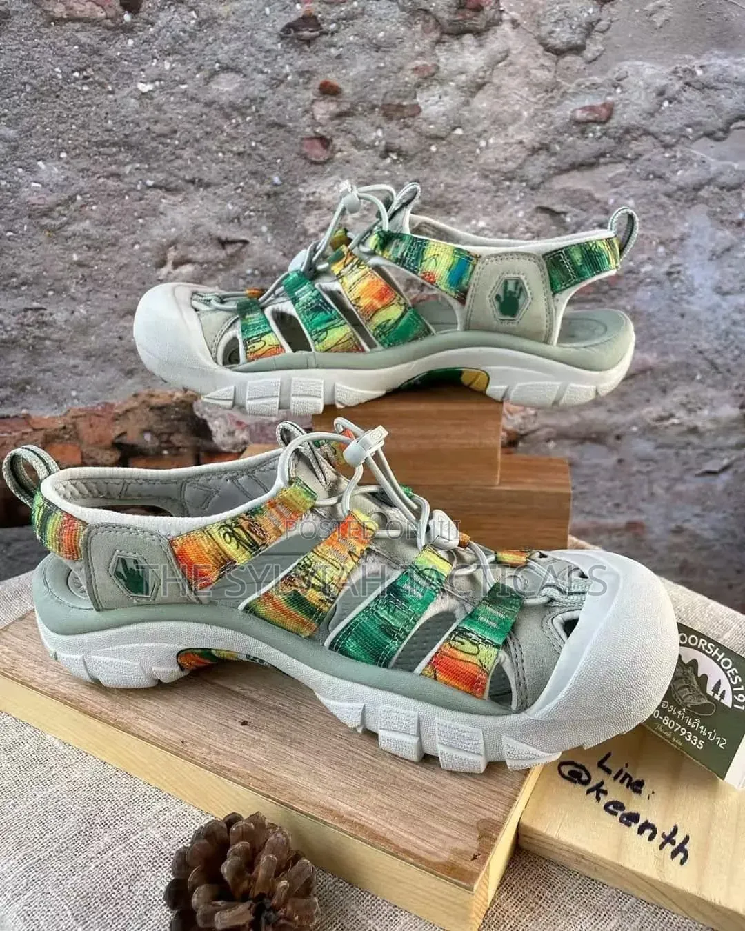 Unisex Original Knees Sneakers