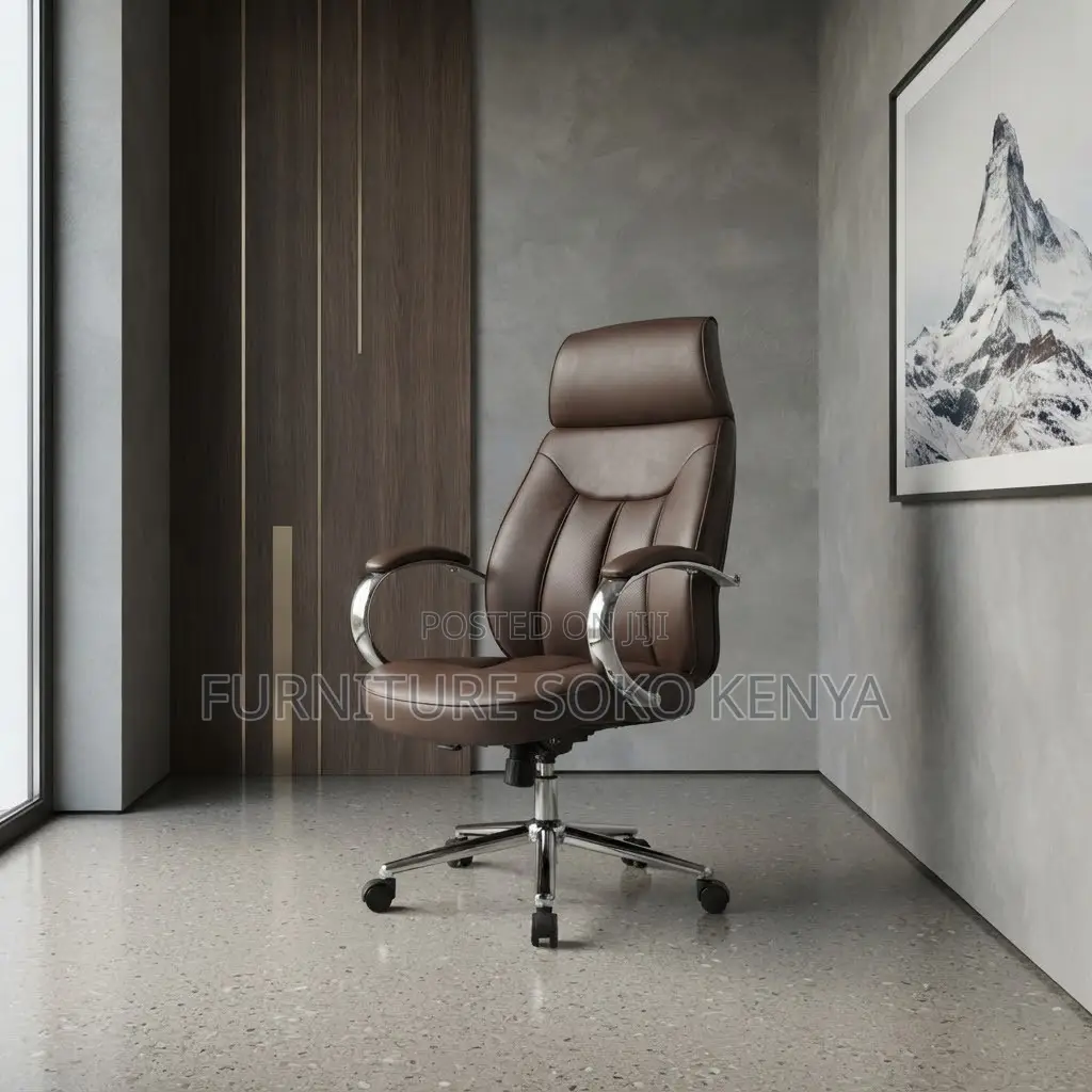 Office Chair; Brown Leather Swivel Executive Officials Seat