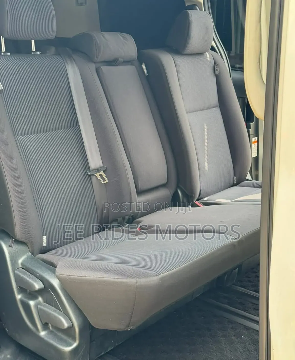 Toyota Noah 2018 White