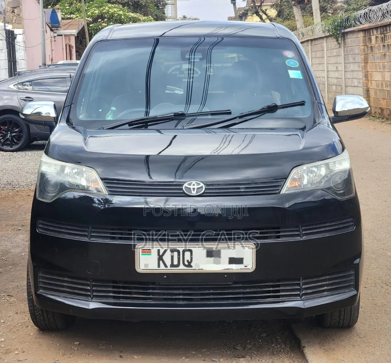 Toyota Spade 2017 Black