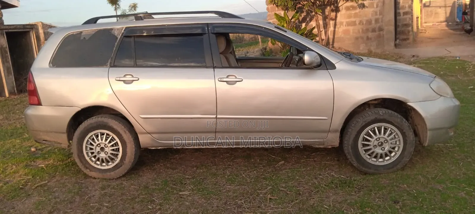 Toyota Corolla Fielder 2001 Silver