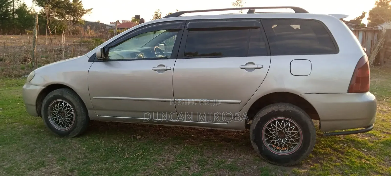 Toyota Corolla Fielder 2001 Silver