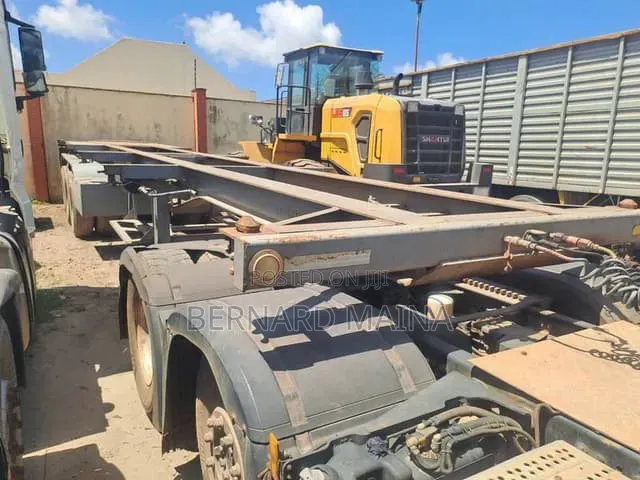 Trailer
Extendable
0kms
0 Cc
Manual
Diesel
G