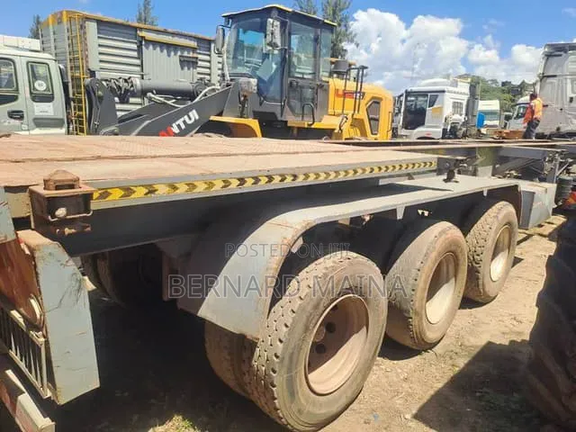 Trailer
Extendable
0kms
0 Cc
Manual
Diesel
G
