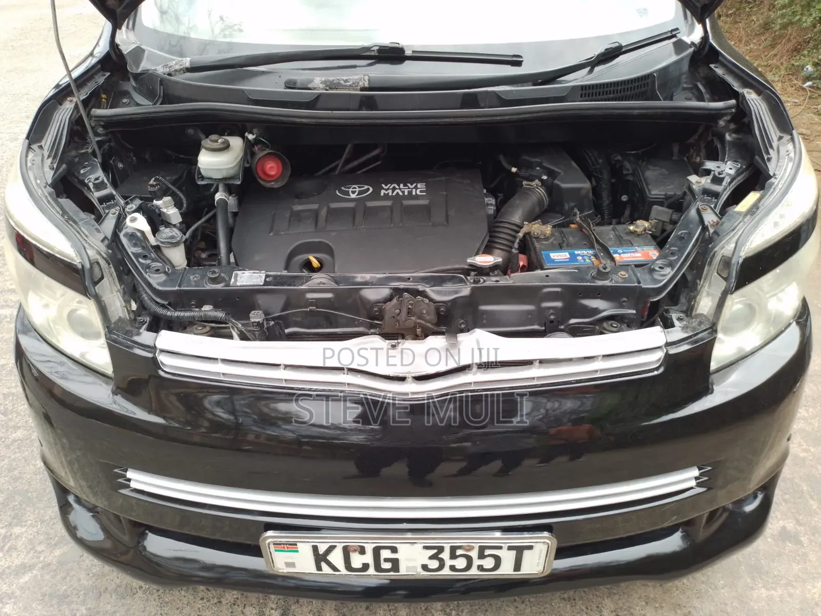Toyota Voxy X 2WD 8-Seater 2009 Black