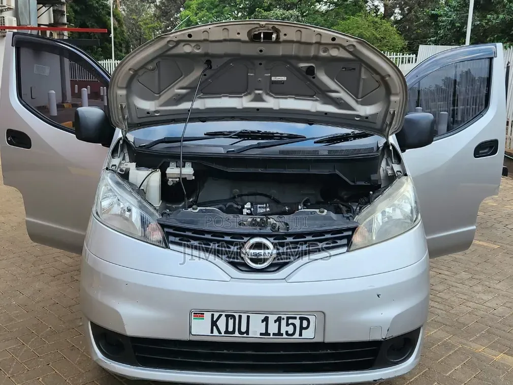 Nissan NP200 2019 White