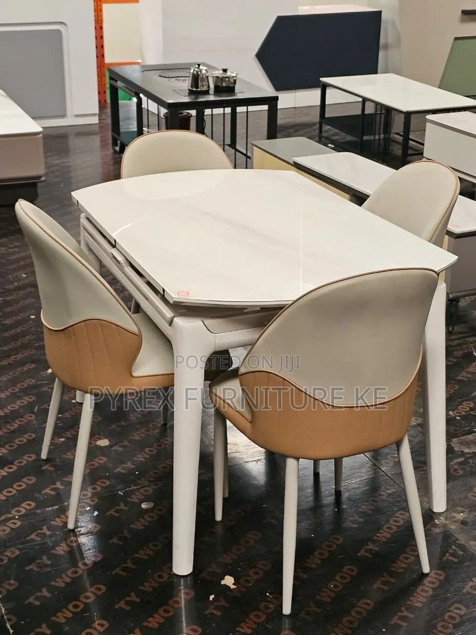 4 Seater Extendable Dining Table Set With Marble Top