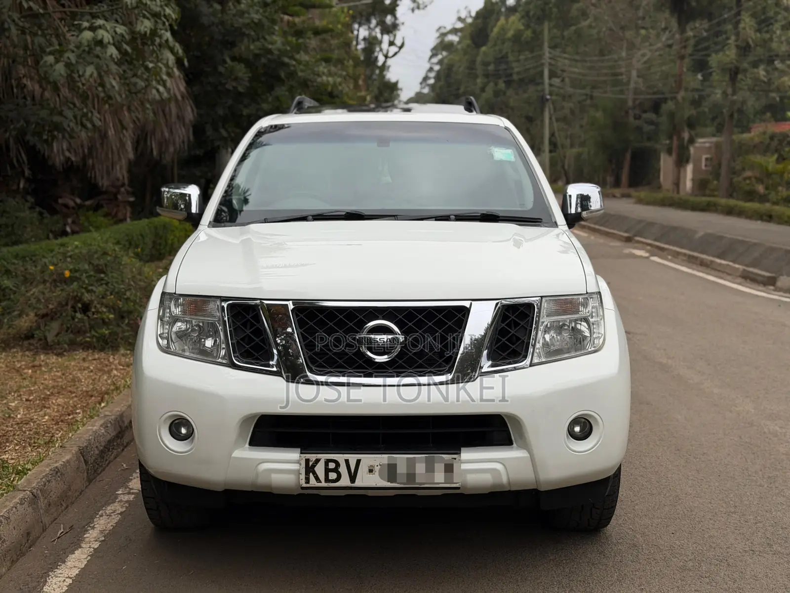 Nissan Pathfinder S 4x4 2013 White