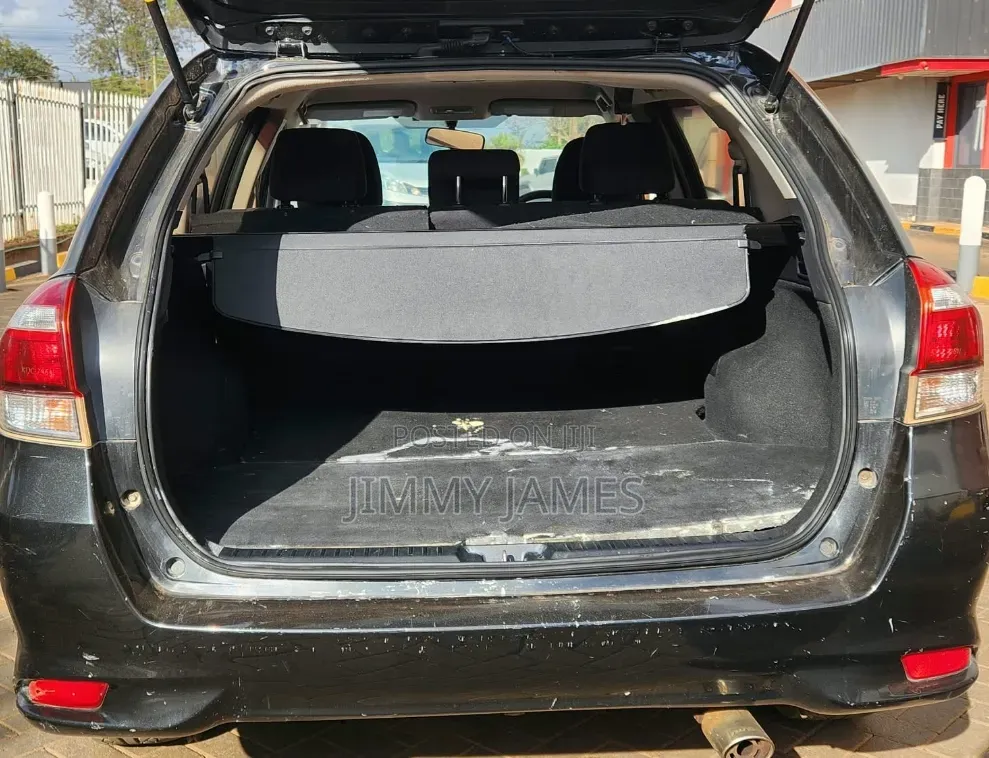 Toyota Corolla Fielder 1.5 Petrol AWD 2015 Black
