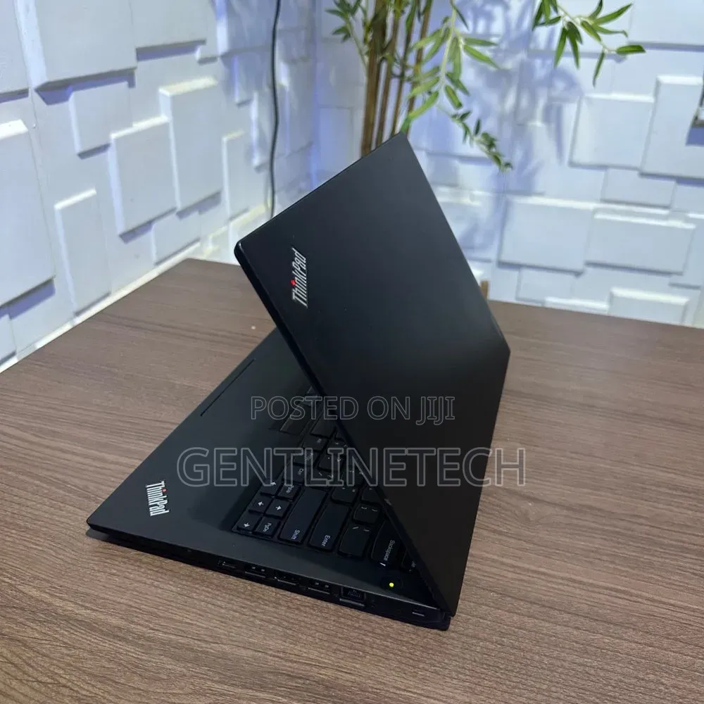 Laptop Lenovo ThinkPad T470s 8GB Intel Core i5 SSD 128GB