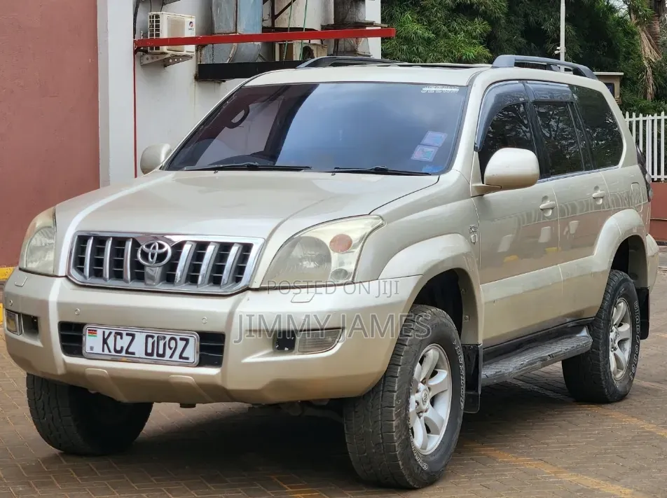 Toyota Land Cruiser Prado 3.0 D-4D 5dr 2008 Beige