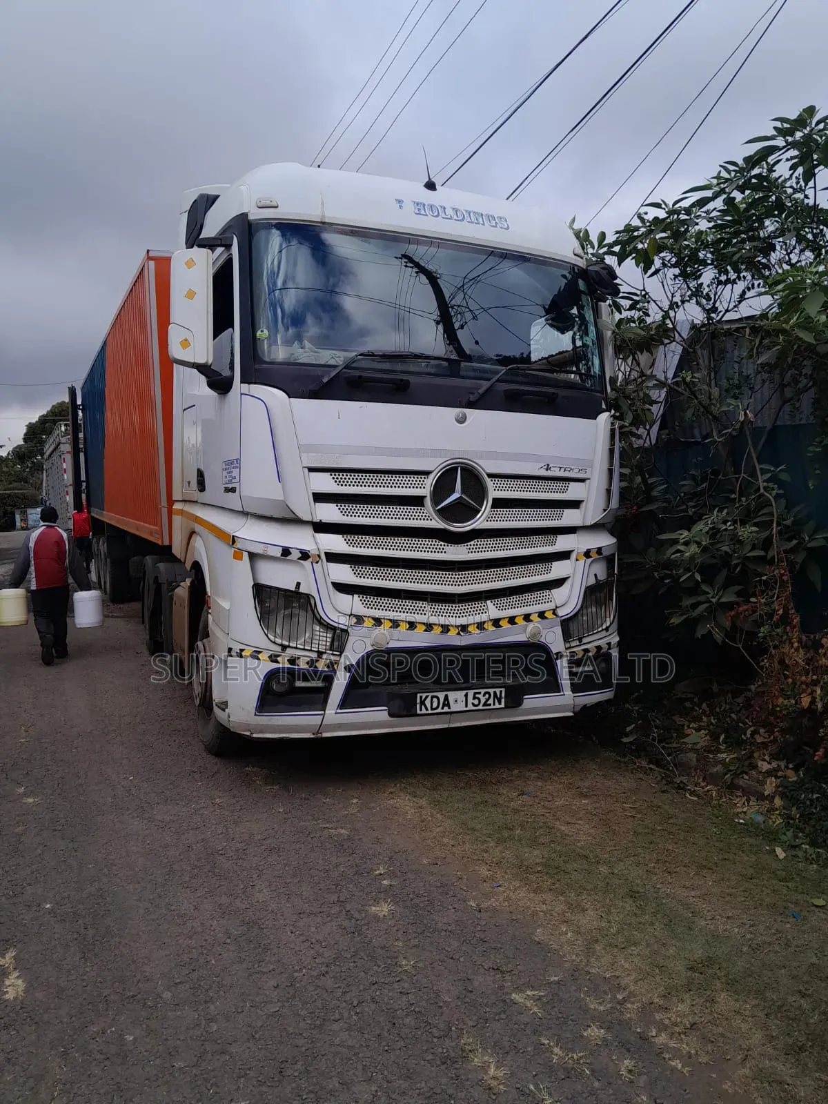 Transport.Trailers . Distribution .CBD.