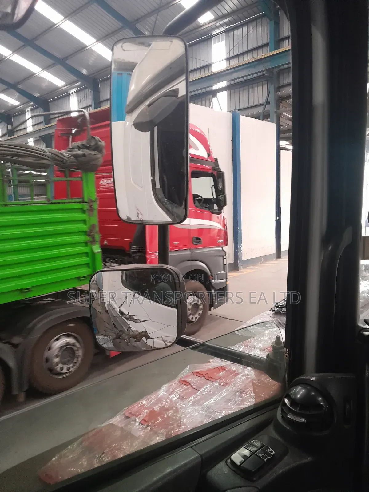 Tráiler.Fertilizer Distribution Jobs .Tracking.
