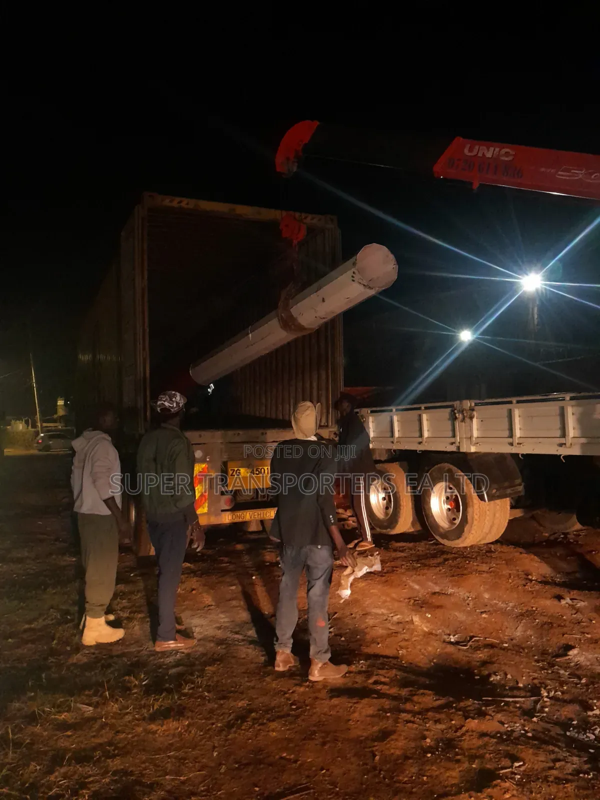 Tráiler.Fertilizer Distribution Jobs .Tracking.