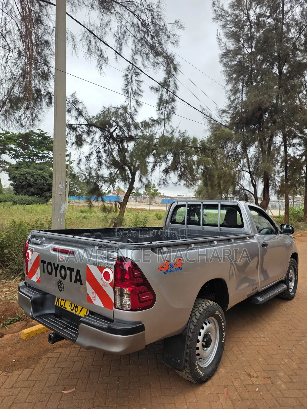Toyota Hilux 2017 Silver