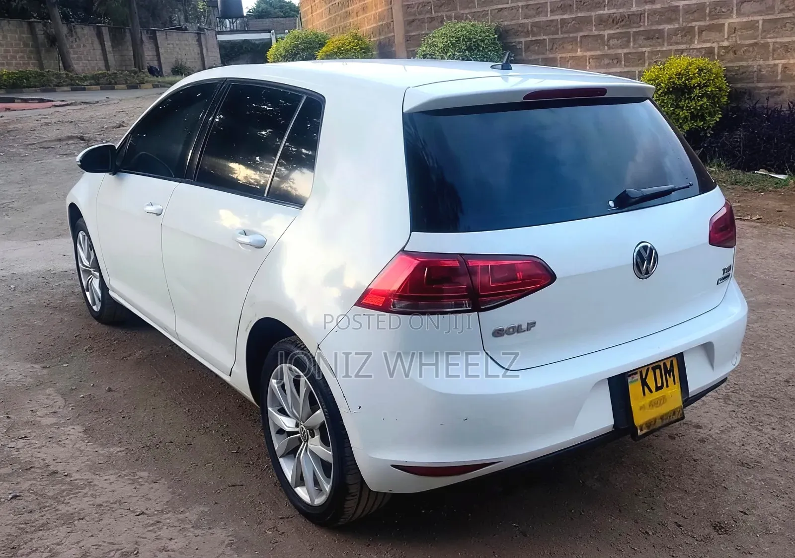 Volkswagen Golf TSI S 4-Door FWD 2016 White