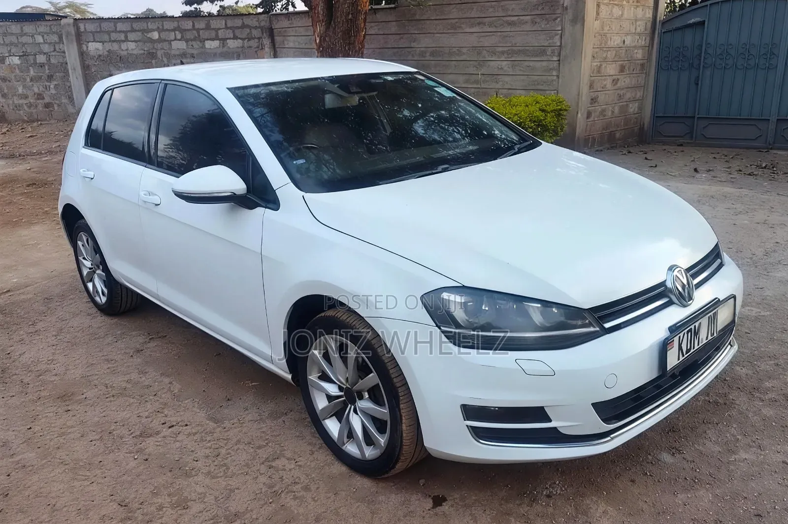 Volkswagen Golf TSI S 4-Door FWD 2016 White