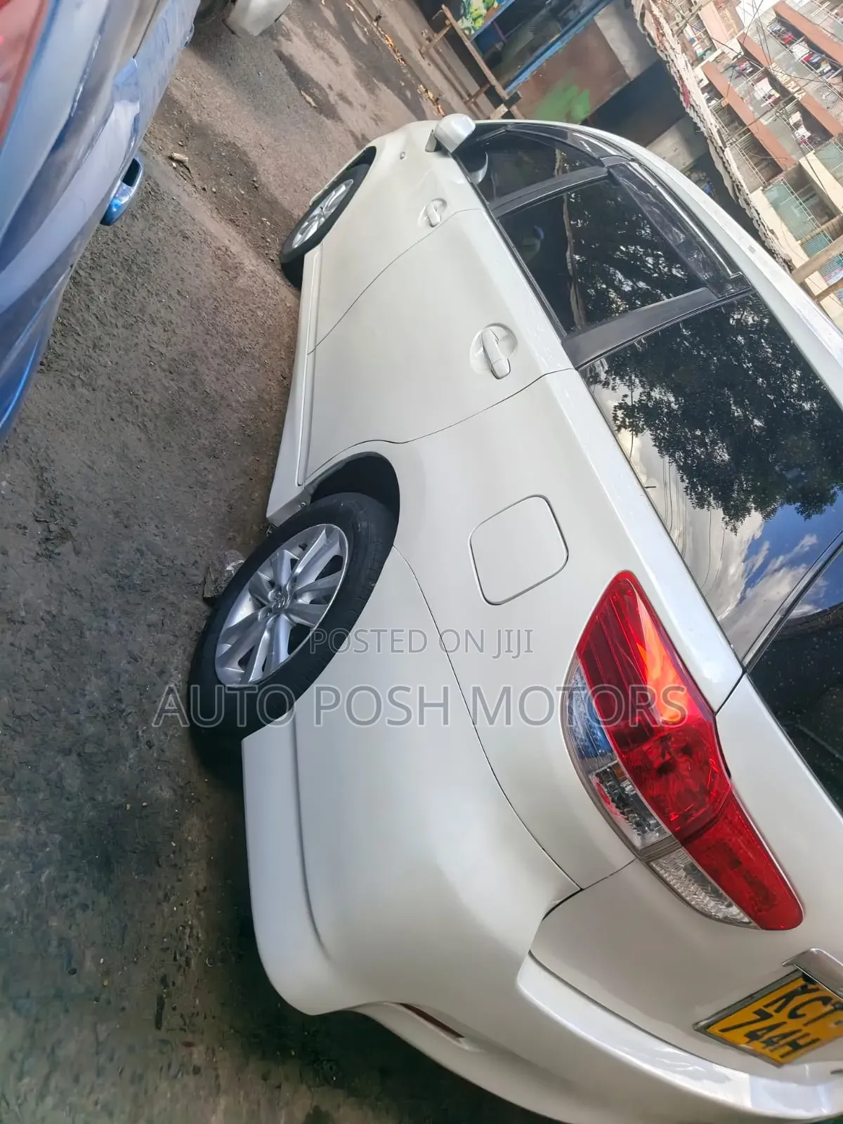 Toyota Wish 2012 White