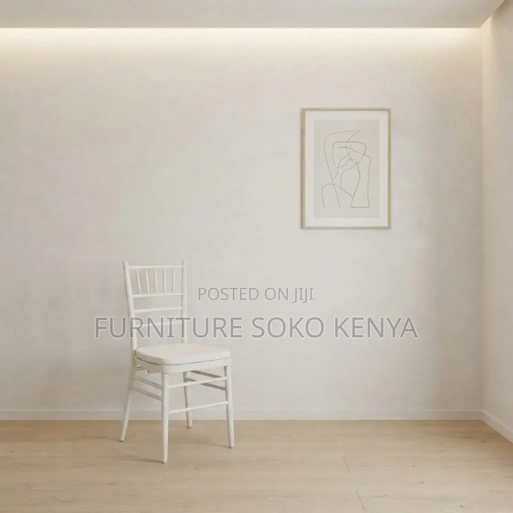 Home Chair: Elegant Plastic Wedding Chair