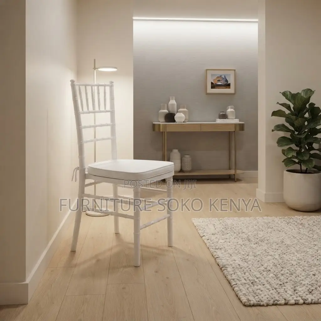 Home Chair: Elegant Plastic Wedding Chair