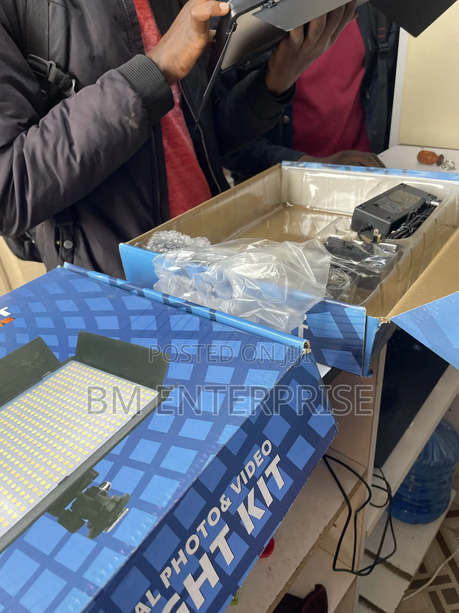 Pro LED 800 Light Kit Available