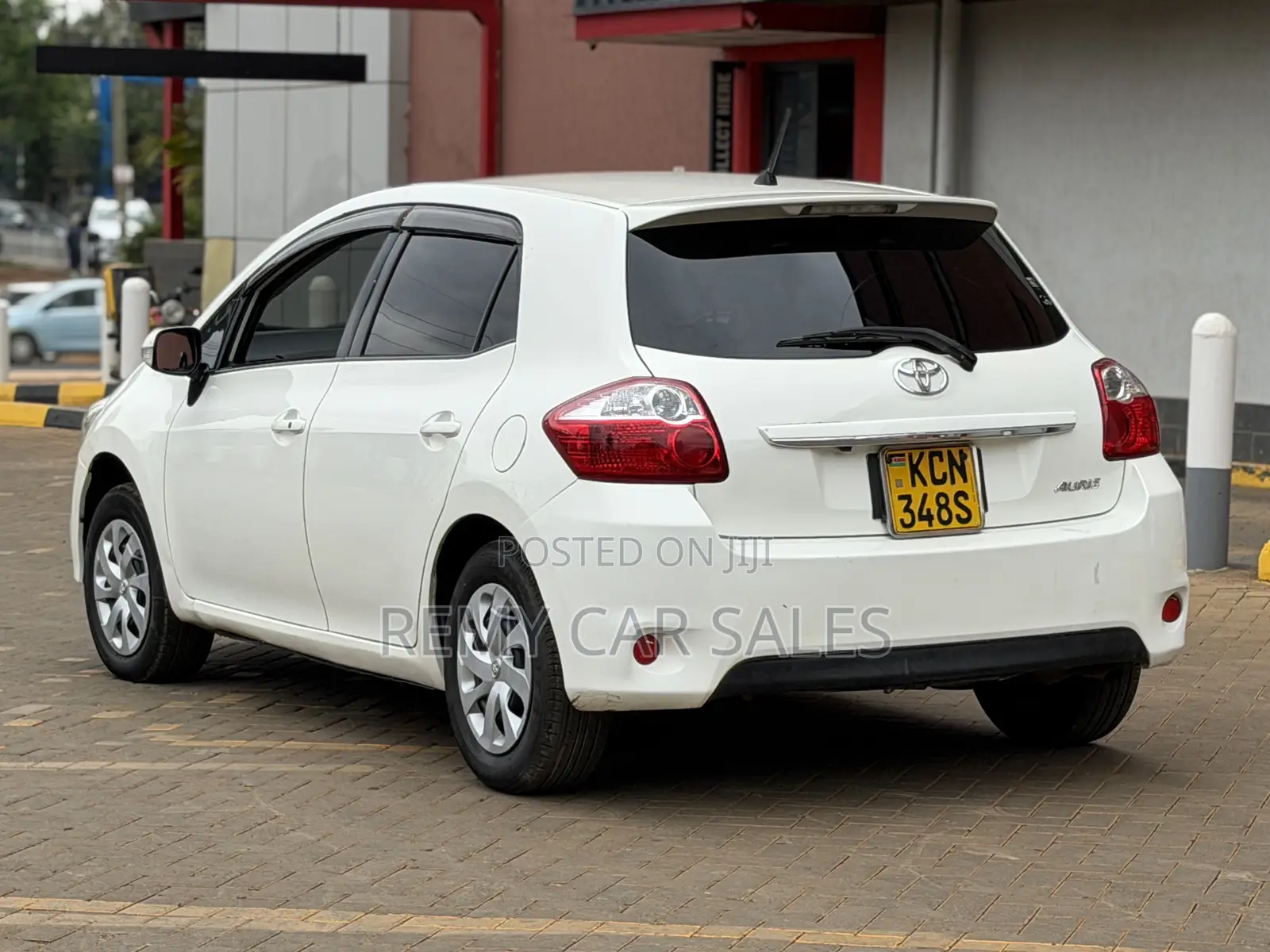 Toyota Auris 2010 White