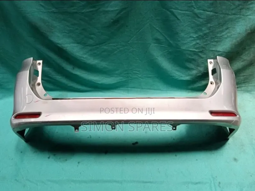 R Bumper Assy Toyota Noah Zrr70w 2008