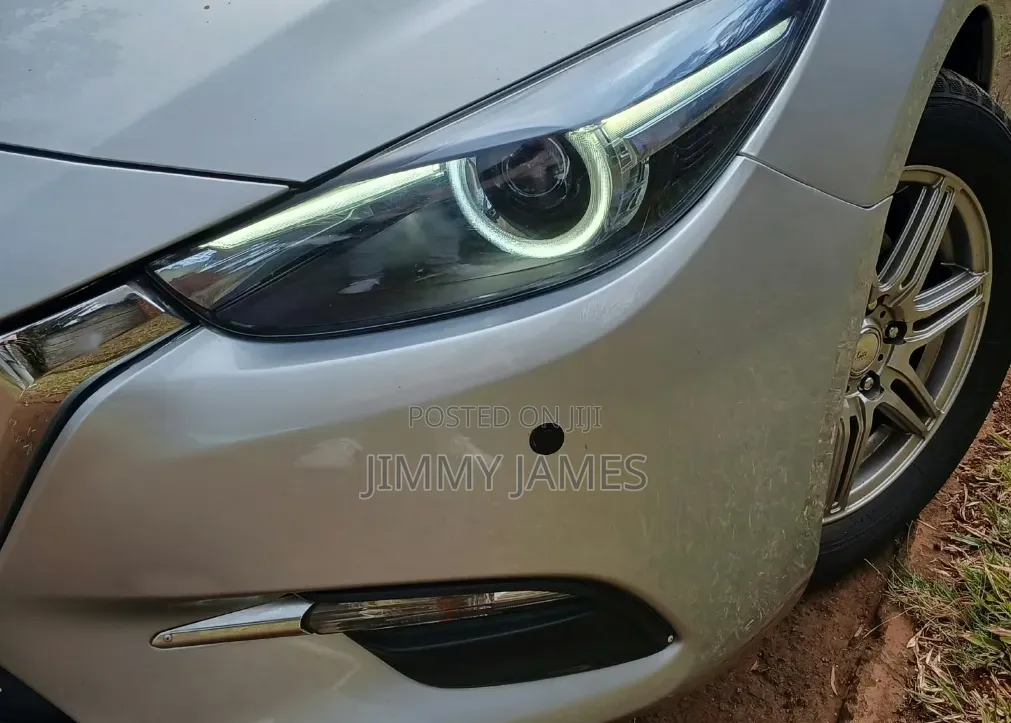 Mazda Axela 2017 Gray