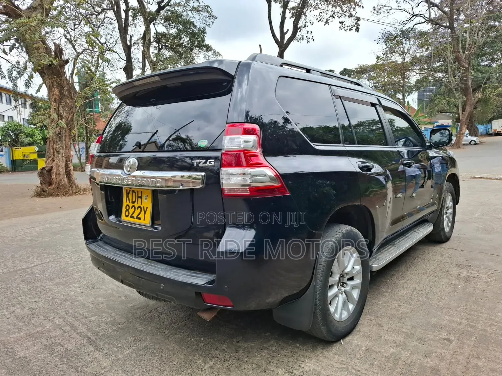 Toyota Land Cruiser Prado 2.8 D-4D 2015 Black