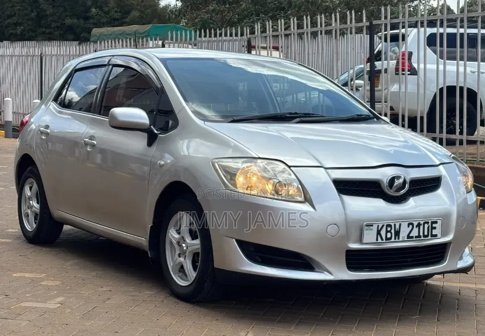 Toyota Auris 2006 Silver