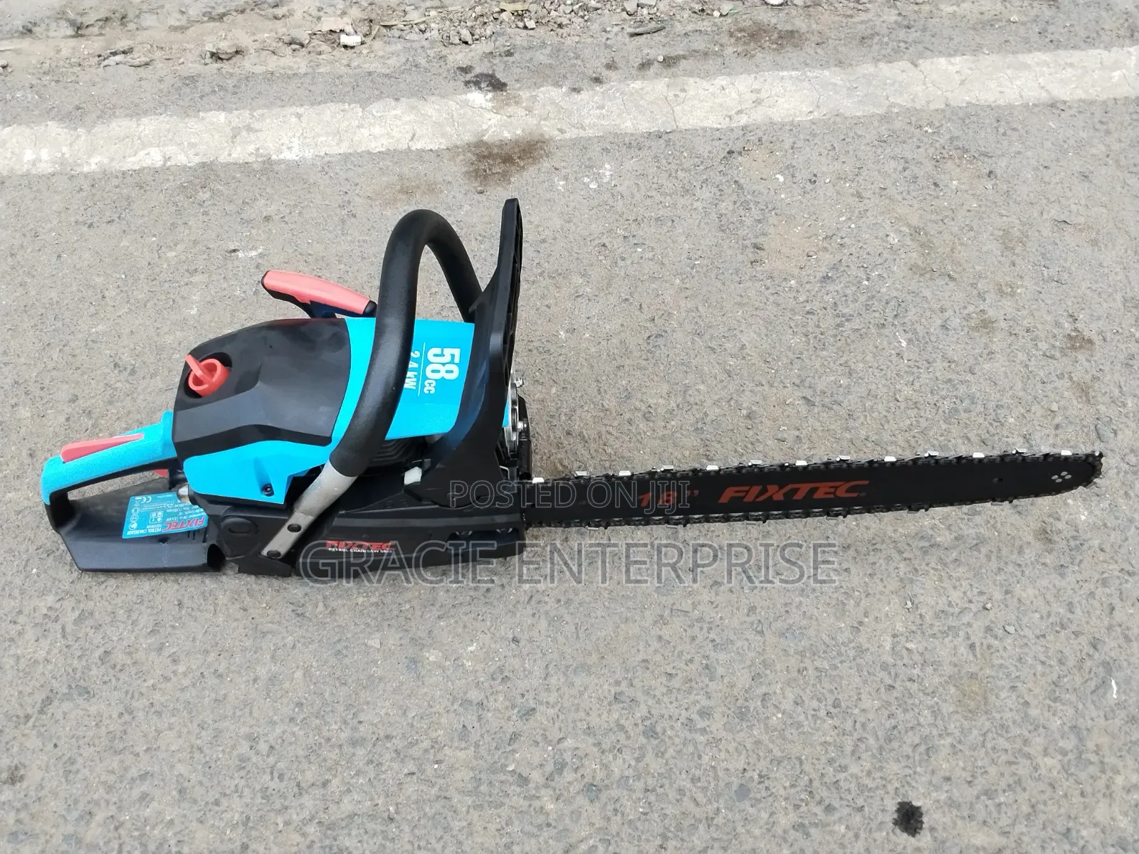 Imported Fixtec Gasoline Chain Saw
