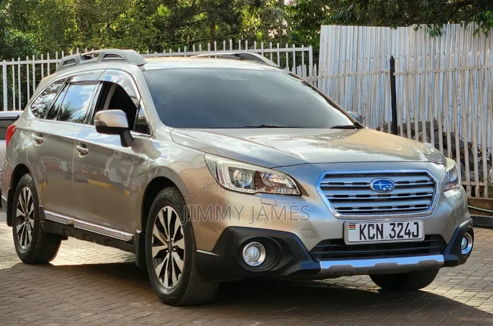 Subaru Outback 2015 Beige