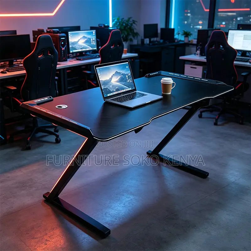 Gaming Desk : Carbon-Fiber-Style Z-Shaped Gaming Desk With LED Lights