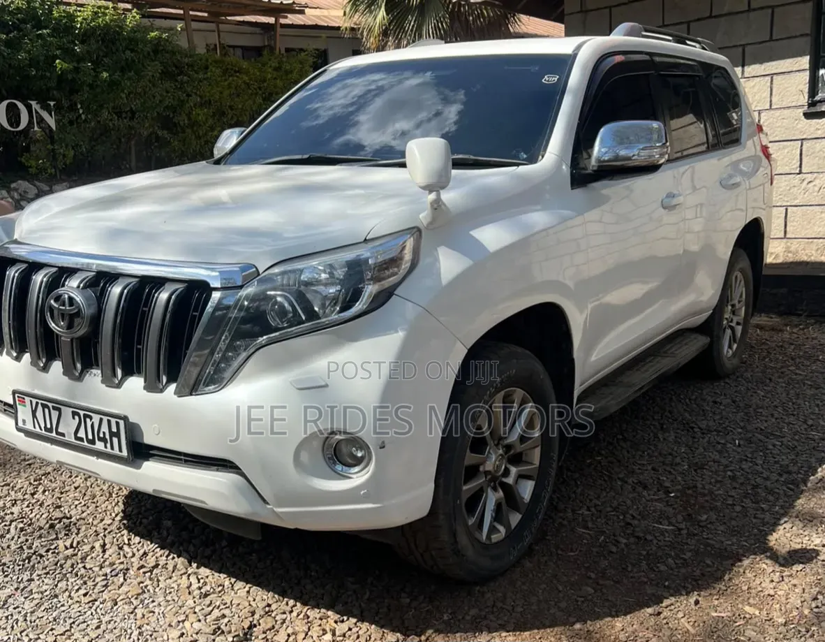 Toyota Land Cruiser Prado 2016