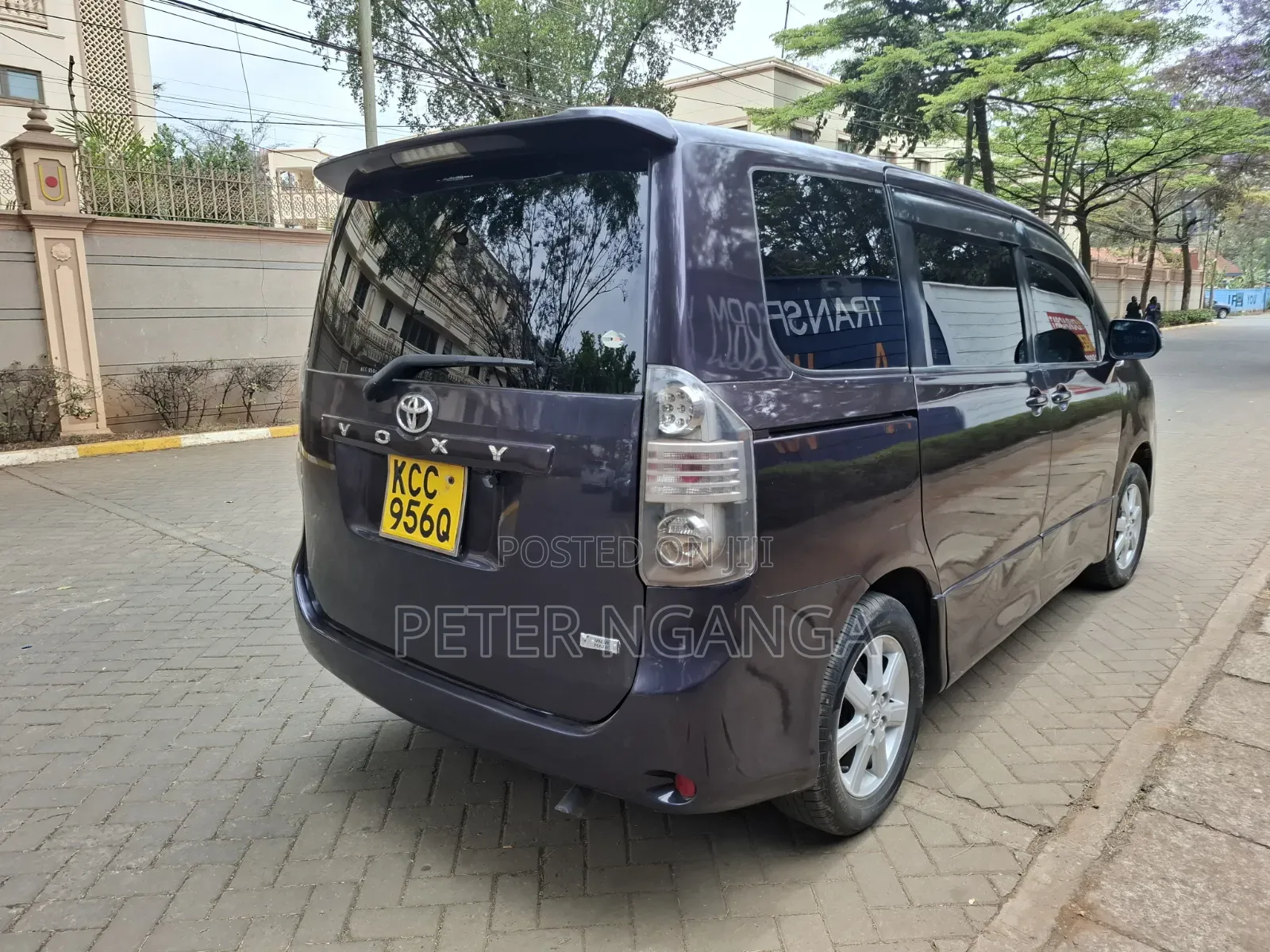 Toyota Voxy X 2WD 8-Seater 2008 Blue