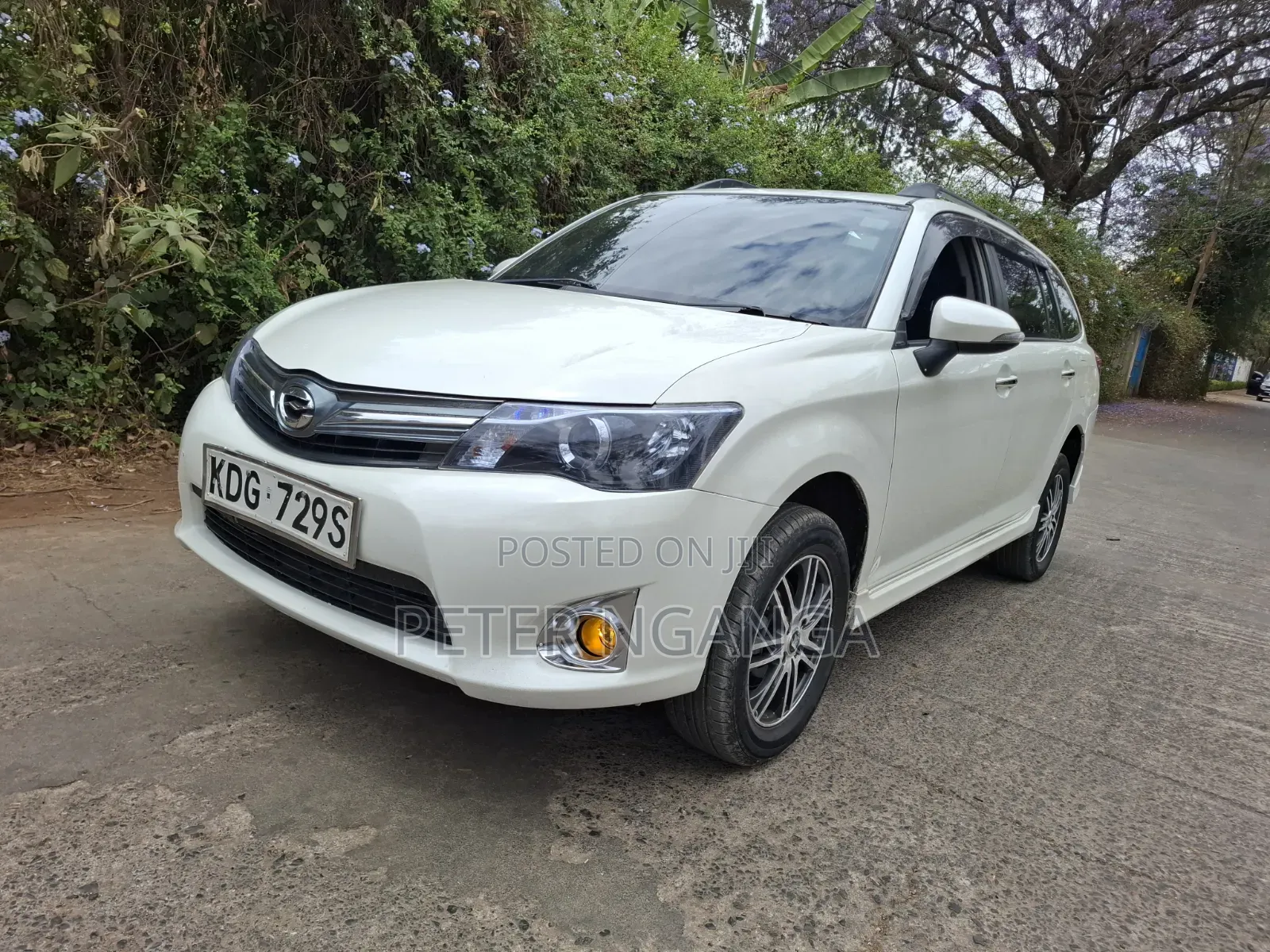 Toyota Corolla Fielder 1.5 Petrol FWD 2015 White