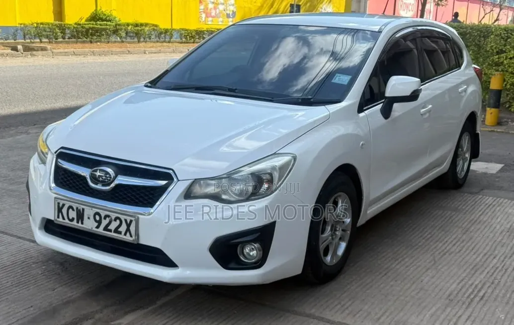 Subaru Impreza 2012 Off white