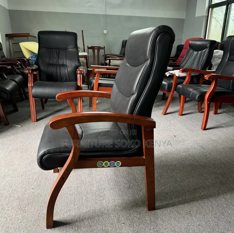 Office Chair : Executive Visitor / Boardroom Chair
